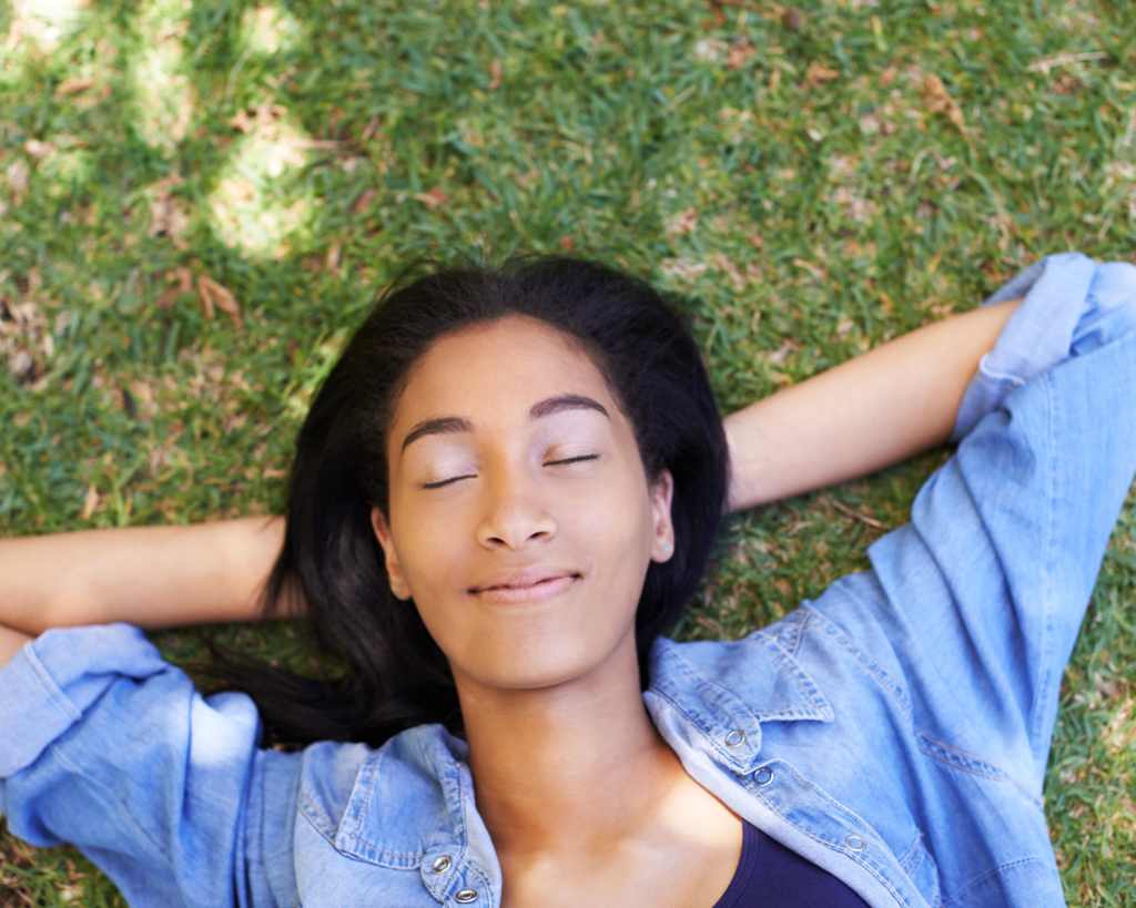 When You Realize How Loud God Claps for You, You’ll Stop Noticing Who&nbsp;Doesn’t